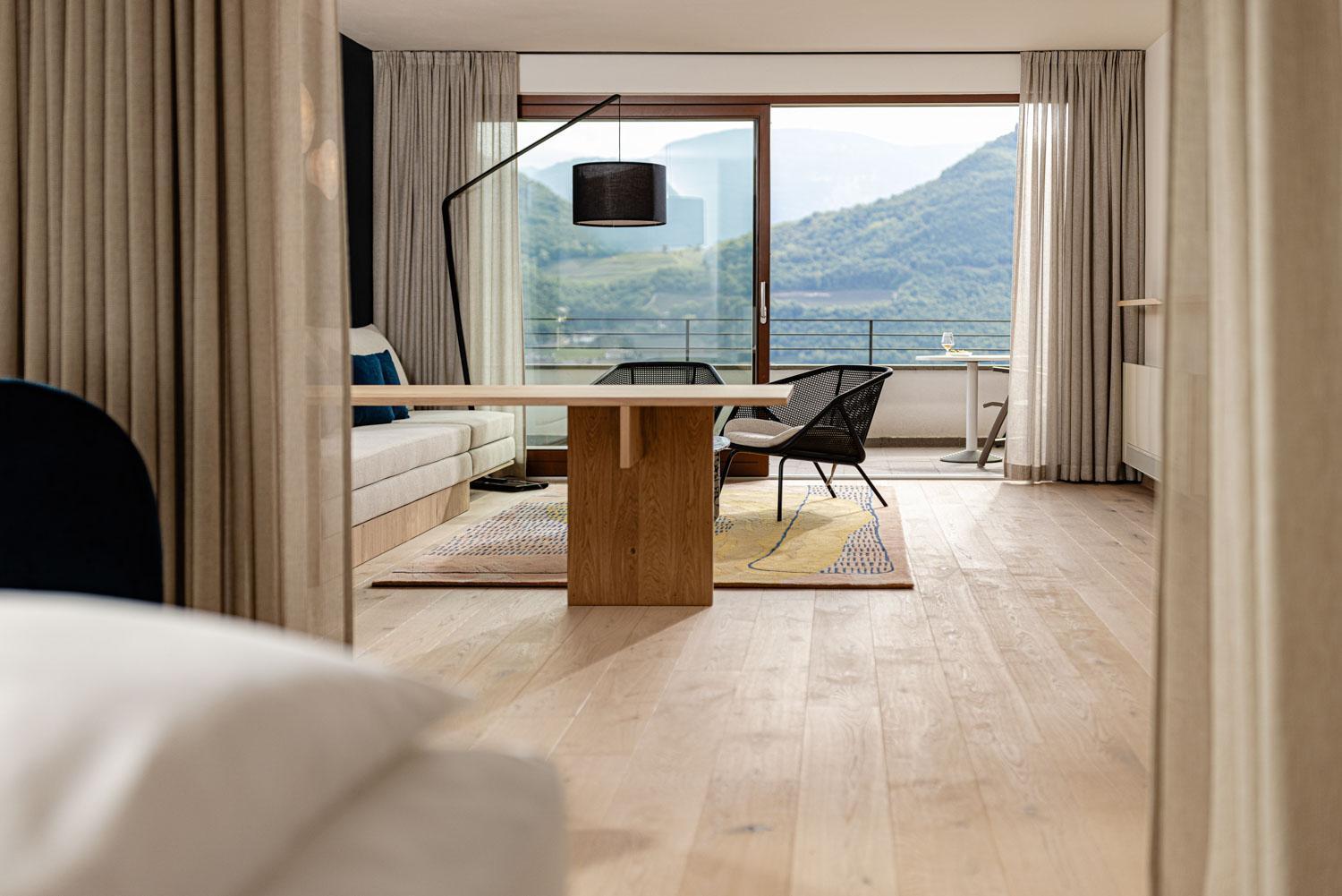 Hotel Haus Am Hang Caldaro Esterno foto